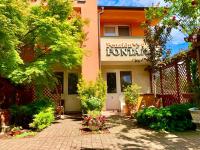 Penzión FONTÁNA - B&B Podhájska