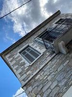 EJ Boutique Suites - Bed and Breakfast