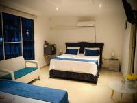 Deluxe Queen Room with Two Queen Beds