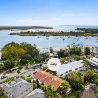 Tides on Noosa Pde - across from river walk to Noosa Main beach - Chambres d’hôtes