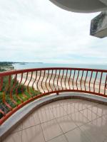Appartement Deux Chambres avec Vue Partielle sur l'Océan