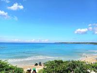 Zimmer mit Queensize-Bett und Meerblick