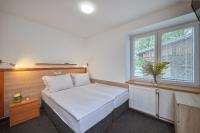 Chambre Double ou Lits Jumeaux avec Salle de Bains