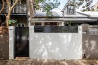 The Henderson - A Classic Inner City Oasis - Bed and Breakfast Sydney