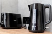 Petite Dinant - Feet in water hands on the rock - Bed and Breakfast Dinant