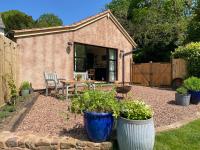 B&B Exeter - Church Farm Dairy - Bed and Breakfast Exeter