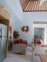Glisten Up Villa Beach Side Sanur! - Ferienwohnung Kelurahan Sanur