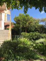 Apartment with Garden View