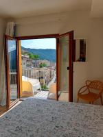 La Grotta Sardegna 5 Bedrooms each with a Private Ensuite Bathroom featuring a Hydromassage Shower Air Conditioning - Chambres d'hôtes Urzulei