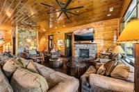 The Mighty Crabapple Manor by Stony Brook Cabins - Ferienwohnung Gatlinburg
