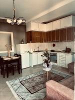 B&B Berat - Contemporary & Cozy Apartment Berat - Bed and Breakfast Berat