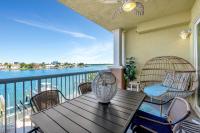 B&B Clearwater Beach - Waterfront -3BR - 2Kings -Pool Balcony - Beach - Bed and Breakfast Clearwater Beach