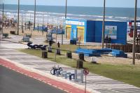 Apartamento Vista para Beira-Mar e Calçadão centro de Tramandaí - B&B