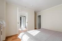 Klassisches Apartment mit 1 Schlafzimmer und Kingsize-Bett