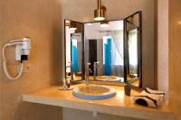 Camera Deluxe Matrimoniale con Vista Mare