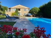 B&B Grillon - Studio avec terrasse privative et piscine - Bed and Breakfast Grillon