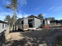 Chalet 6 Pers. à Jullouville - Piscine Chauffée, Proche Plage et Commerces - FR-1-361-541 - Chambres d’hôtes Saint-Pair-sur-Mer