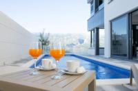 Villa Velebit - luxury apartment steps away from Adriatic Sea, with private pool and stunning views - B&B