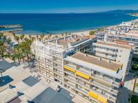 UHC ATTIC MIRAMAR NAUTIC - B&B Salou