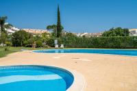 VILAMOURA Two Bedroom Near Praia Falésia - Chambres d’hôtes Quarteira