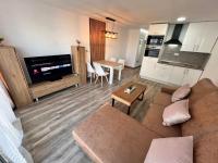 Calpe apartamento renovado a 3 min de la playa,piscina,wifi,aire,parking,vistas comunitario - Ferienwohnung Calp