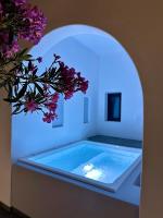 Miracles Suites by Anastasia Princess, Adults Only - Chambres d’hôtes Perissa