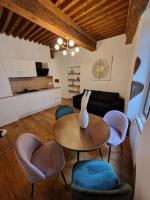 Cosy appartment in old town, 2 mins walking distance to lake - B&B Annecy