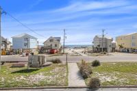 Sea Oats 102C- Beach view Pool 25 steps to beach - Bed and Breakfast Gulf Shores