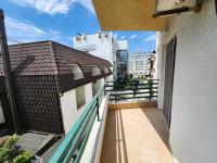 Comfy Beachfront Apartment - 50m from the Sea - Ferienwohnung Golem