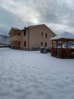 Silver Pine Apartments Kolasin - Chambres d’hôtes