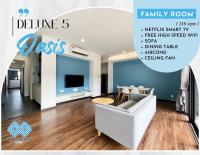 Roxy Sematan Beach Townhouse Deluxe 3 ,5 & 6 - B&B Sematan