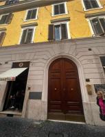 Borgo Pio Private Apartment - B&B Roma
