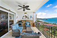 2-BD Ocean-View Condo with Pool Walk to Beach - B&B