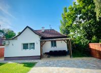 Balatonszéplaki nyaraló - Bed and Breakfast Siófok