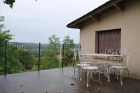 Maison chaleureuse en Pays-de-Belvès avec terrasse et jardin - B&B