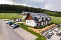 "PENZION NA BUKOVÉ HOŘE" - apartmán 9 lůžek, 1přistýlka, dětské postýlky, Turistická oblast Kralický Sněžník - Chambres d'hôtes Červená Voda