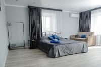 Grey - B&B