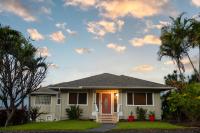 Kailua-Kona Exceptional Oceanview Home - Heated Oasis Pool & Stunning Ocean View - B&B