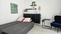 Zielono mi - słoneczne mieszkanie z balkonem i miejscem w garażu podziemnym - Bed and Breakfast Gdansk