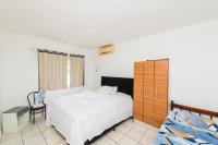 Casa Espaçosa com quintal interno - B&B