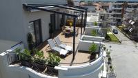 Irida Apartments - B&B Leptokaryá