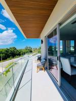 Luxury Condo at Harbour Walk - Ferienwohnung