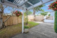 Seaside Escape is close to the beach - Bed and Breakfast