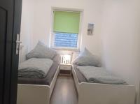 Work and Stay 6 Zimmer 150qm 12 Betten 3 Badezimmer - Ferienwohnung