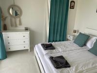 Krum's Little Secret Villa - Bed and Breakfast Vourvourou