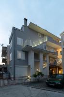 Studio Apartmani Dora - B&B