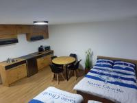 MOJA OSTOJA APARTAMENTY & KAJAKI - Spływy Kajakowe Rzeką Krutynią - Chambres d'hôtes Ruciane-Nida