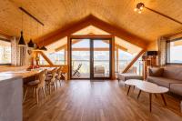 Superior Chalet met Sauna en Bad Binnen