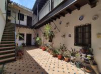 Patios de Triana - El Corral de la O - B&B