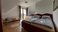 Vierbettzimmer mit Bergblick